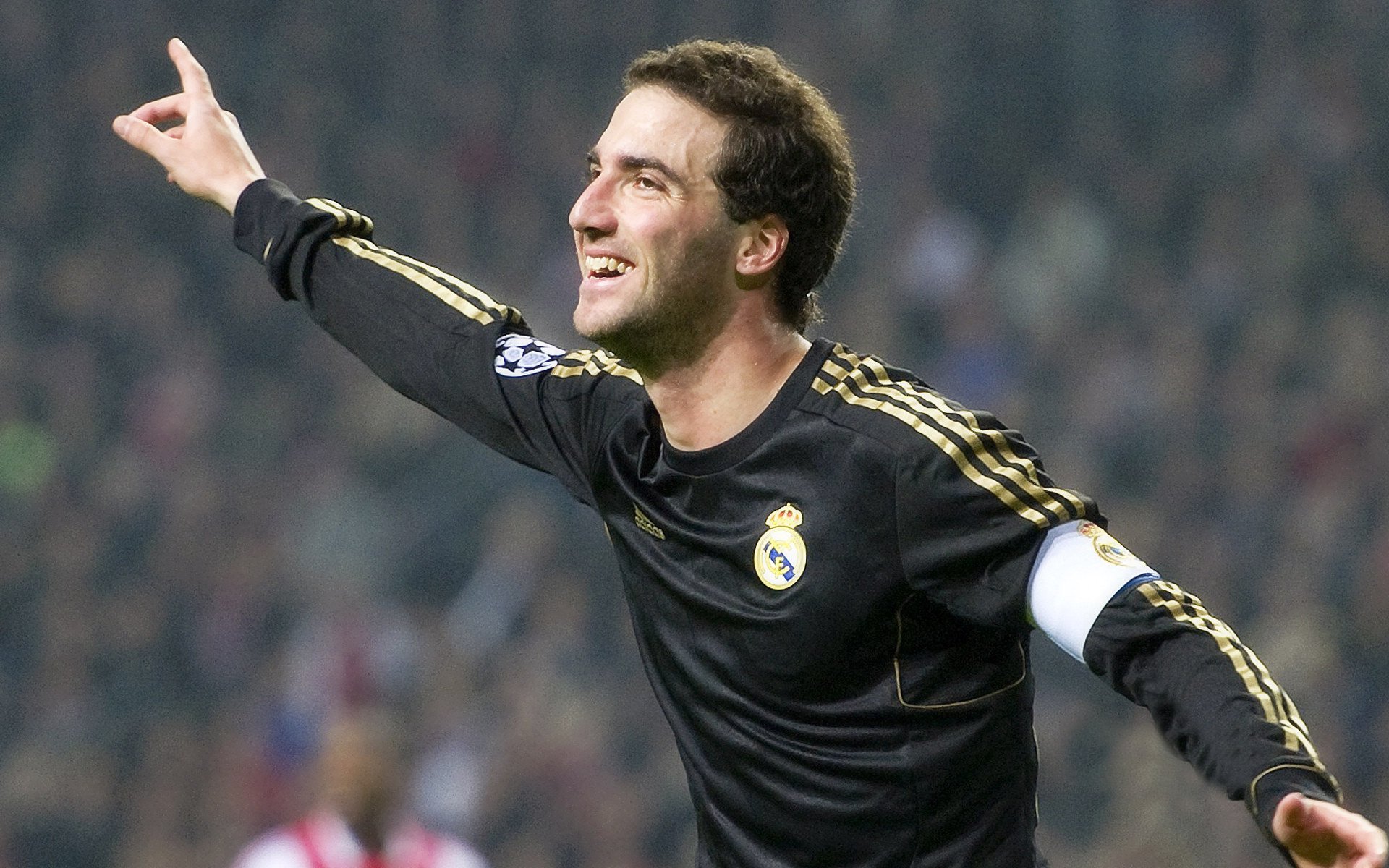 mk体育网页-南非队守备出色，展现冠军风范，南非比赛